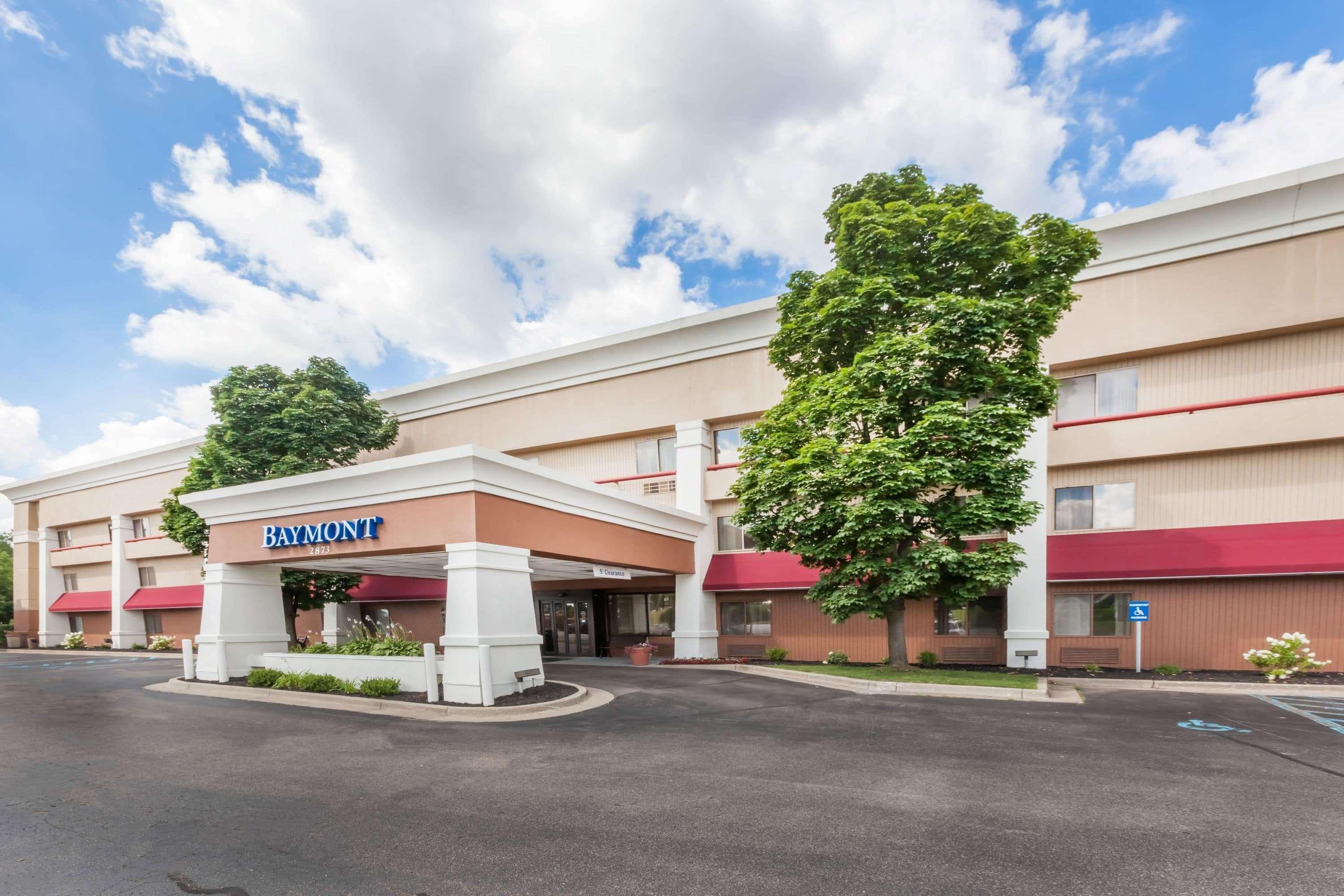 Hotel Baymont By Wyndham Grand Rapids Airport Cascade Zewnętrze zdjęcie