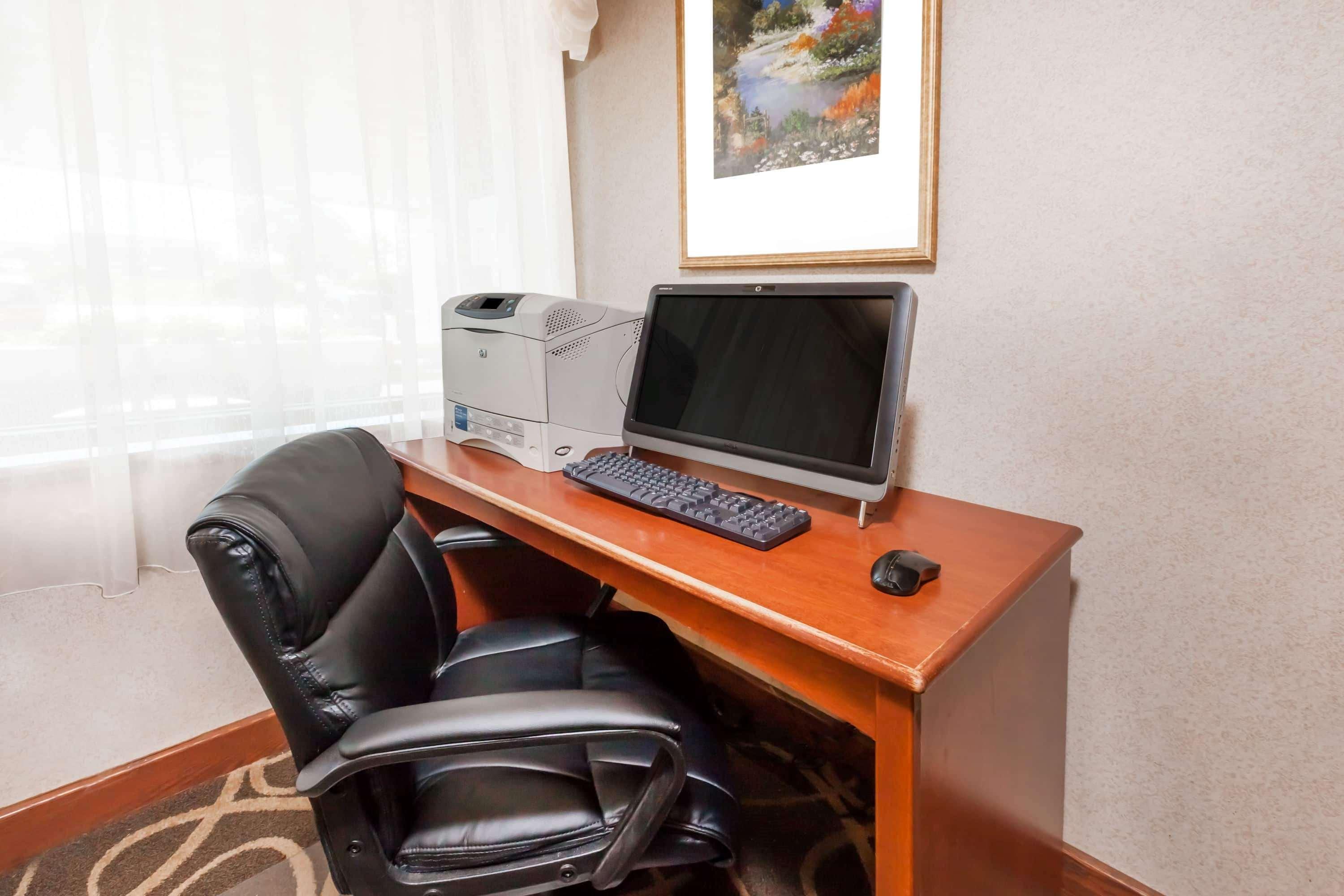 Hotel Baymont By Wyndham Grand Rapids Airport Cascade Zewnętrze zdjęcie
